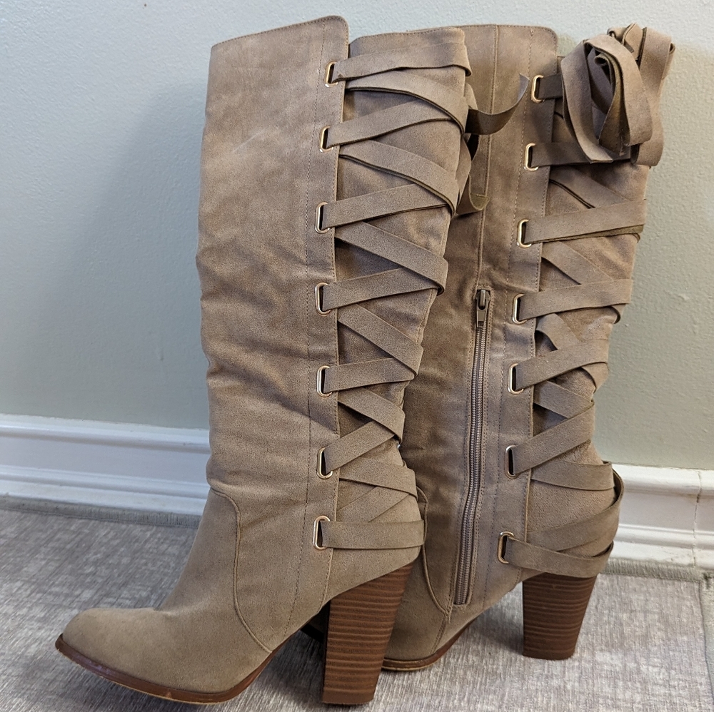 Suede Heeled boots